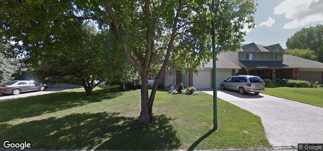 Larawan ng 15 Waterhouse Bay sa Winnipeg, Manitoba