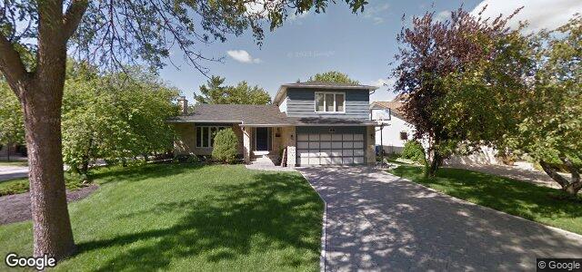 Larawan ng 2 Waterhouse Bay sa Winnipeg, Manitoba