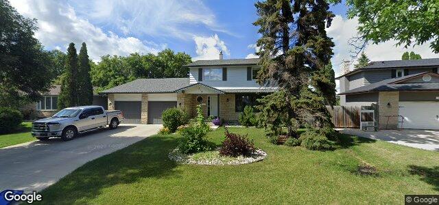 Larawan ng 215 Barker Boulevard sa Winnipeg, Manitoba