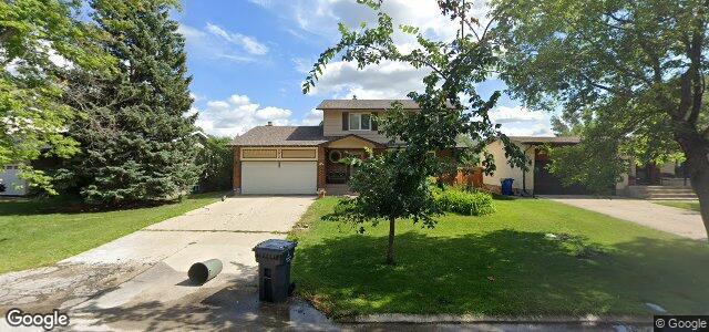 Larawan ng 222 Barker Boulevard sa Winnipeg, Manitoba