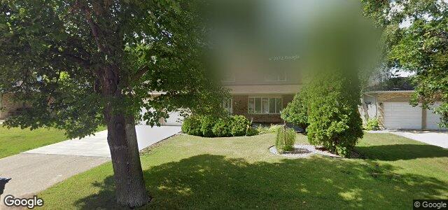 Larawan ng 223 Barker Boulevard sa Winnipeg, Manitoba
