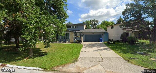 Larawan ng 242 Barker Boulevard sa Winnipeg, Manitoba