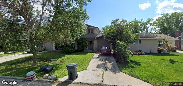 Larawan ng 323 Barker Boulevard sa Winnipeg, Manitoba