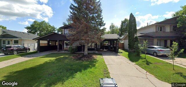 Larawan ng 329 Barker Boulevard sa Winnipeg, Manitoba