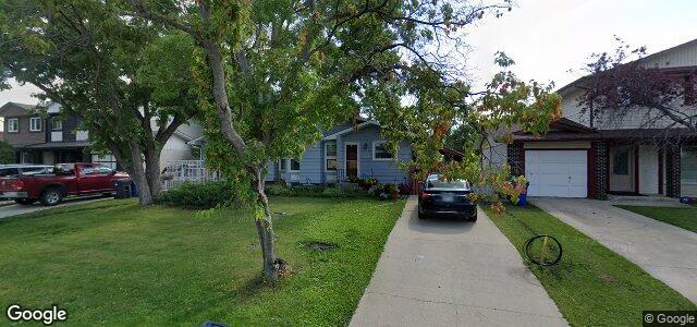 Larawan ng 353 Barker Boulevard sa Winnipeg, Manitoba