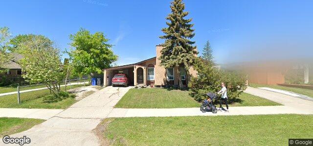 Larawan ng 378 Barker Boulevard sa Winnipeg, Manitoba