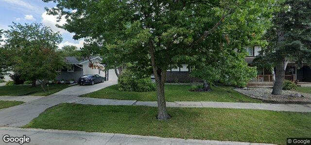 Larawan ng 39 Sinnott Street sa Winnipeg, Manitoba