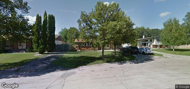 Larawan ng 4 Lipsett Crescent sa Winnipeg, Manitoba