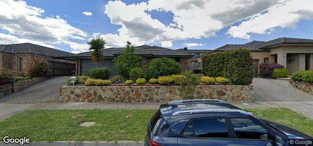 Larawan ng 7 Sinnott Street sa Winnipeg, Manitoba