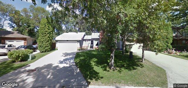 Larawan ng 71 Waterhouse Bay sa Winnipeg, Manitoba