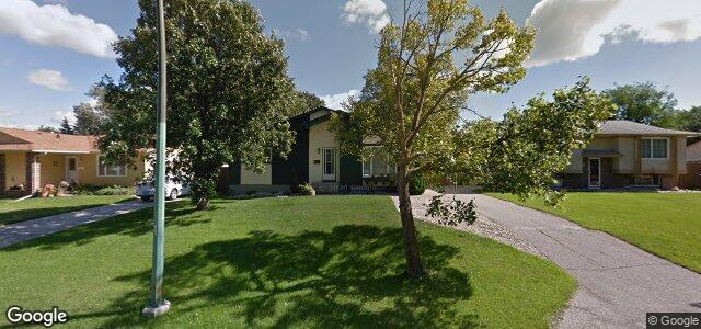 Larawan ng 90 Morton Bay sa Winnipeg, Manitoba