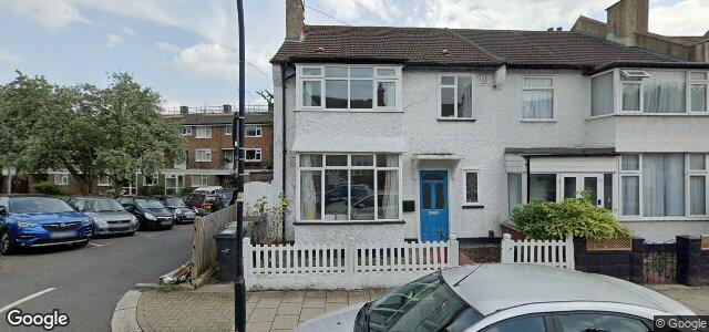 Larawan ng 11 Glencairn Road sa Winnipeg, Manitoba