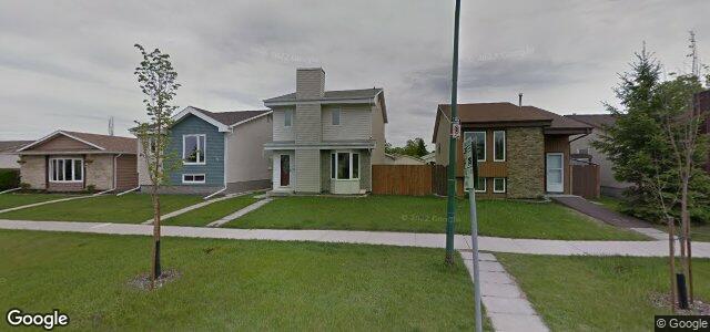 Larawan ng 11 Red Maple Road sa Winnipeg, Manitoba