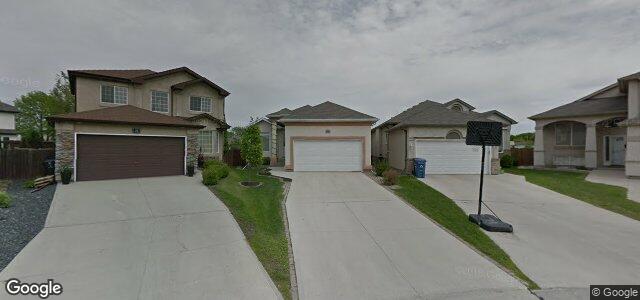 Larawan ng 111 Swinford Way sa Winnipeg, Manitoba