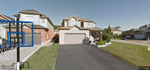 Larawan ng 12 Baden Court sa Winnipeg, Manitoba