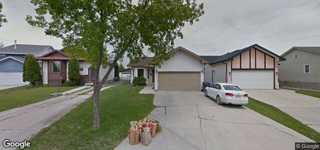 Larawan ng 130 Pinetree Crescent sa Winnipeg, Manitoba