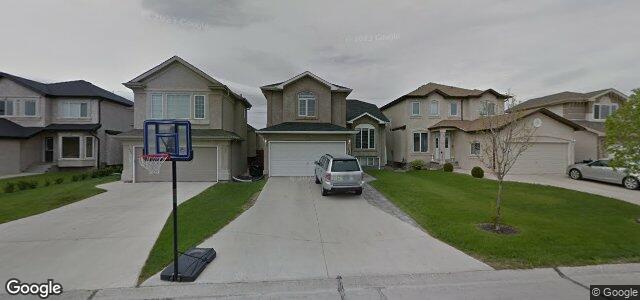 Larawan ng 135 Wisteria Way sa Winnipeg, Manitoba