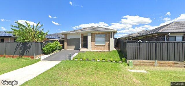 Larawan ng 14 Riverstone Road sa Winnipeg, Manitoba