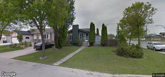 Larawan ng 142 Pinetree Crescent sa Winnipeg, Manitoba