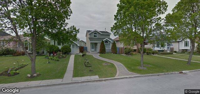 Larawan ng 16 Maplegrove Road sa Winnipeg, Manitoba