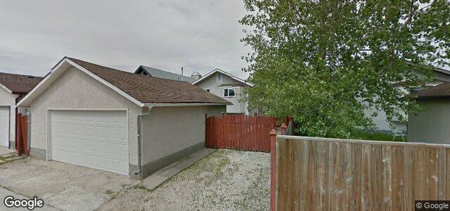 Larawan ng 172 Red River Boulevard W sa Winnipeg, Manitoba