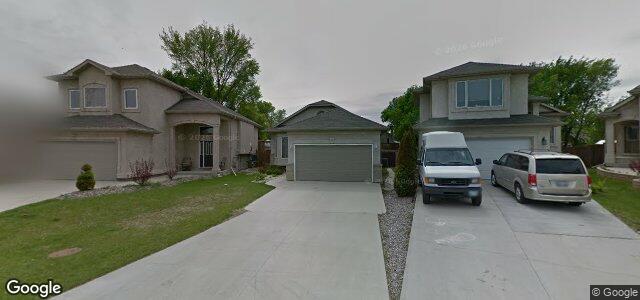 Larawan ng 18 Wellwood Place sa Winnipeg, Manitoba