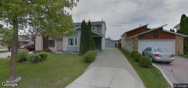 Larawan ng 19 Spruce Thicket Walk sa Winnipeg, Manitoba