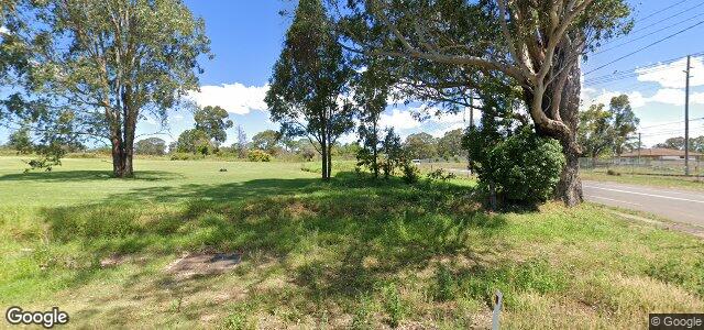 Larawan ng 2 Riverstone Road sa Winnipeg, Manitoba