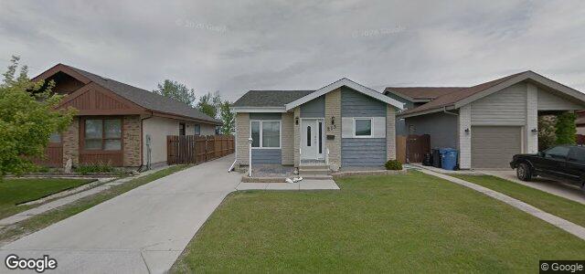 Larawan ng 213 Red River Boulevard W sa Winnipeg, Manitoba