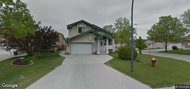 Larawan ng 23 Shalimar Crescent sa Winnipeg, Manitoba