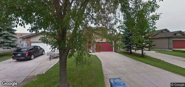 Larawan ng 24 Riverwest Road sa Winnipeg, Manitoba