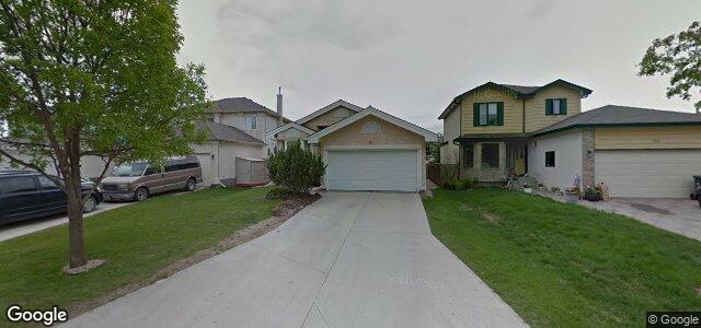 Larawan ng 24 Shalimar Crescent sa Winnipeg, Manitoba