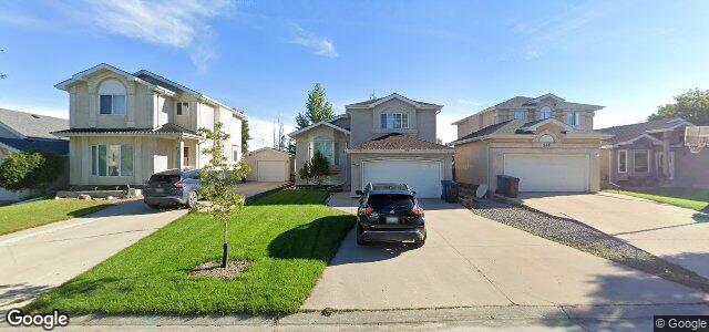 Larawan ng 240 Glencairn Road sa Winnipeg, Manitoba