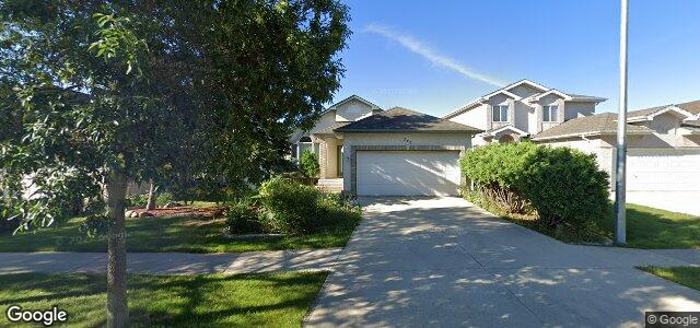 Larawan ng 261 Glencairn Road sa Winnipeg, Manitoba