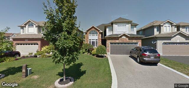 Larawan ng 28 Baden Court sa Winnipeg, Manitoba