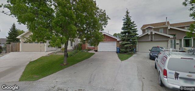 Larawan ng 28 Deepwood Cove sa Winnipeg, Manitoba