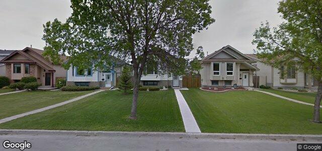 Larawan ng 28 Maplegrove Road sa Winnipeg, Manitoba