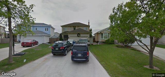 Larawan ng 28 Shalimar Crescent sa Winnipeg, Manitoba