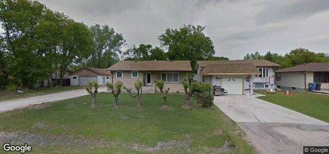 Photo of 285 Le Peress Avenue in Winnipeg, Manitoba