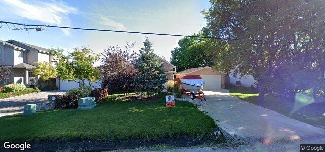 Larawan ng 289 Benn Avenue sa Winnipeg, Manitoba