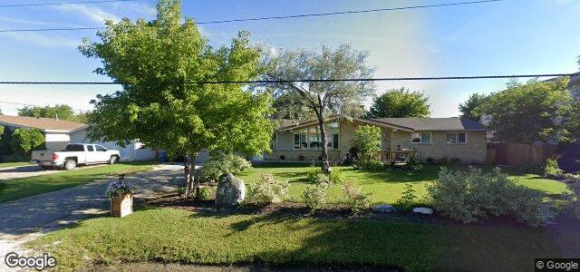 Larawan ng 299 Benn Avenue sa Winnipeg, Manitoba