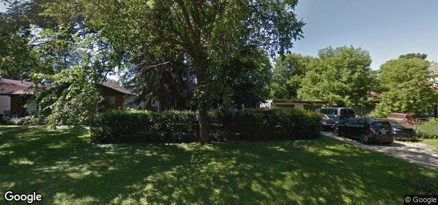 Larawan ng 300 Park Manor Boulevard sa Winnipeg, Manitoba