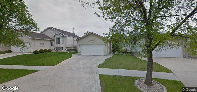 Larawan ng 31 Riverwest Road sa Winnipeg, Manitoba