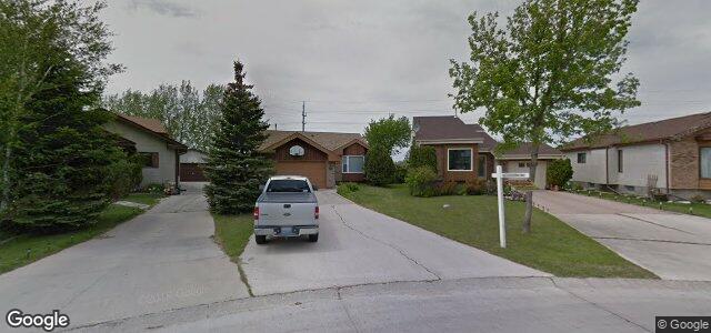 Larawan ng 34 Pinetree Crescent sa Winnipeg, Manitoba