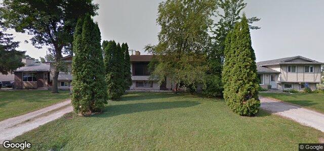 Larawan ng 348 Park Manor Boulevard sa Winnipeg, Manitoba