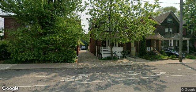 Larawan ng 349 Woodbine Avenue sa Winnipeg, Manitoba