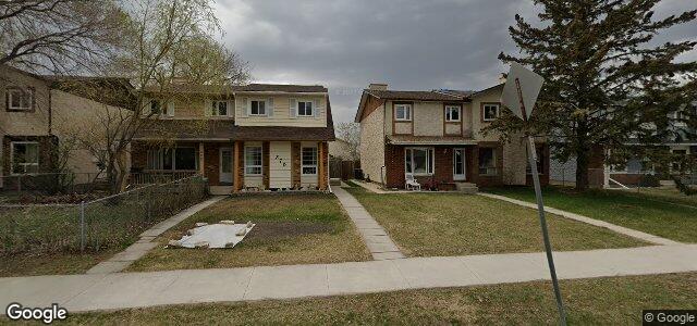 Larawan ng 374 Murray Avenue sa Winnipeg, Manitoba