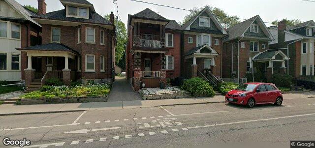 Larawan ng 375 Woodbine Avenue sa Winnipeg, Manitoba