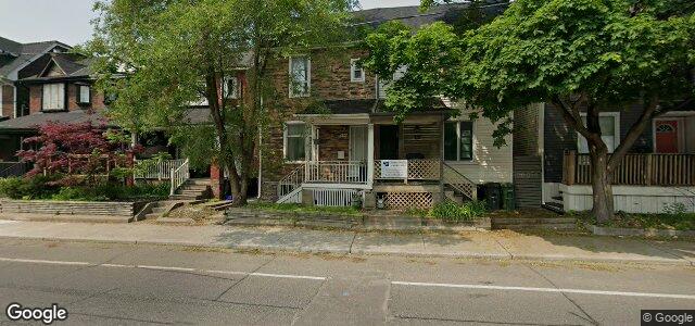 Larawan ng 394 Woodbine Avenue sa Winnipeg, Manitoba