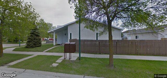 Larawan ng 41 Hearthwood Grove sa Winnipeg, Manitoba